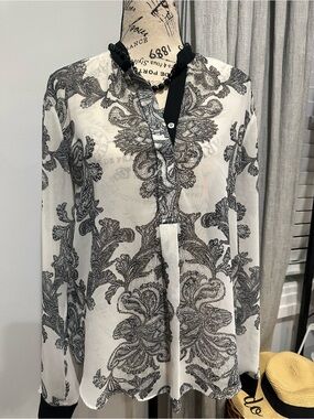 Kenneth Cole New York Black & White Paisley Print Long-Sleeve Blouse